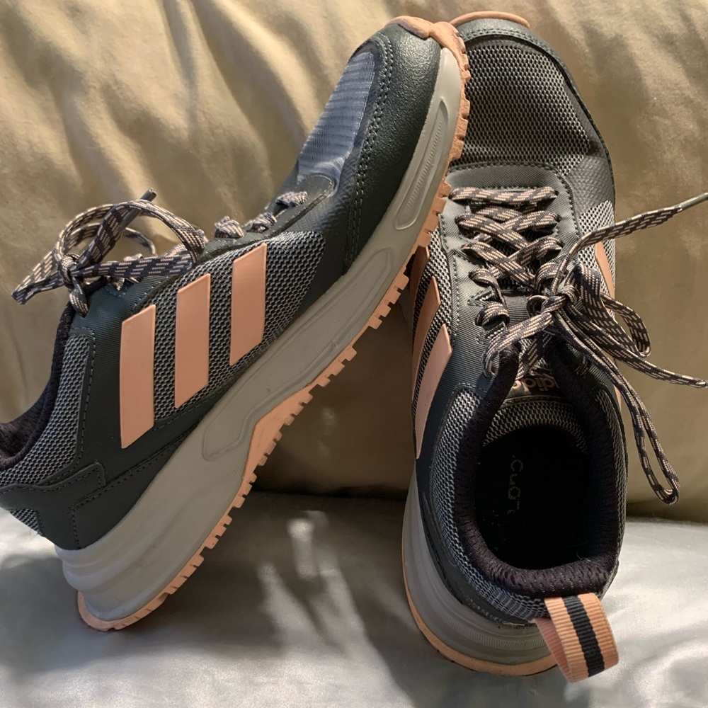 Ladies Adidas Trail Rockadia trail shoes 3-0 size 7